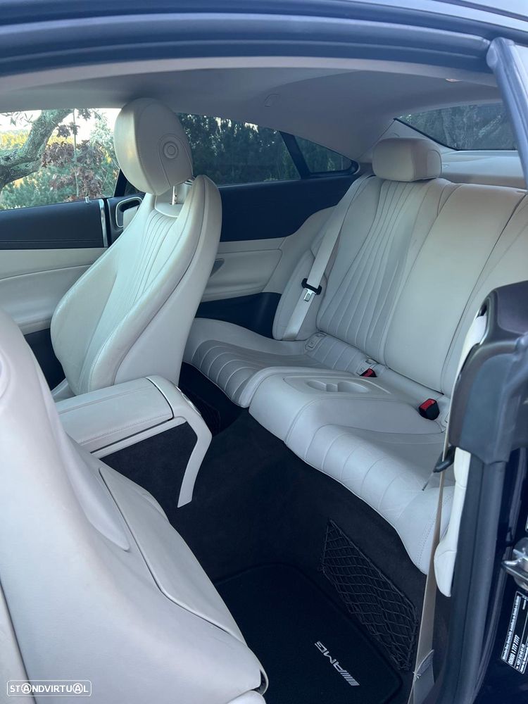 Mercedes-Benz E 220 - 14