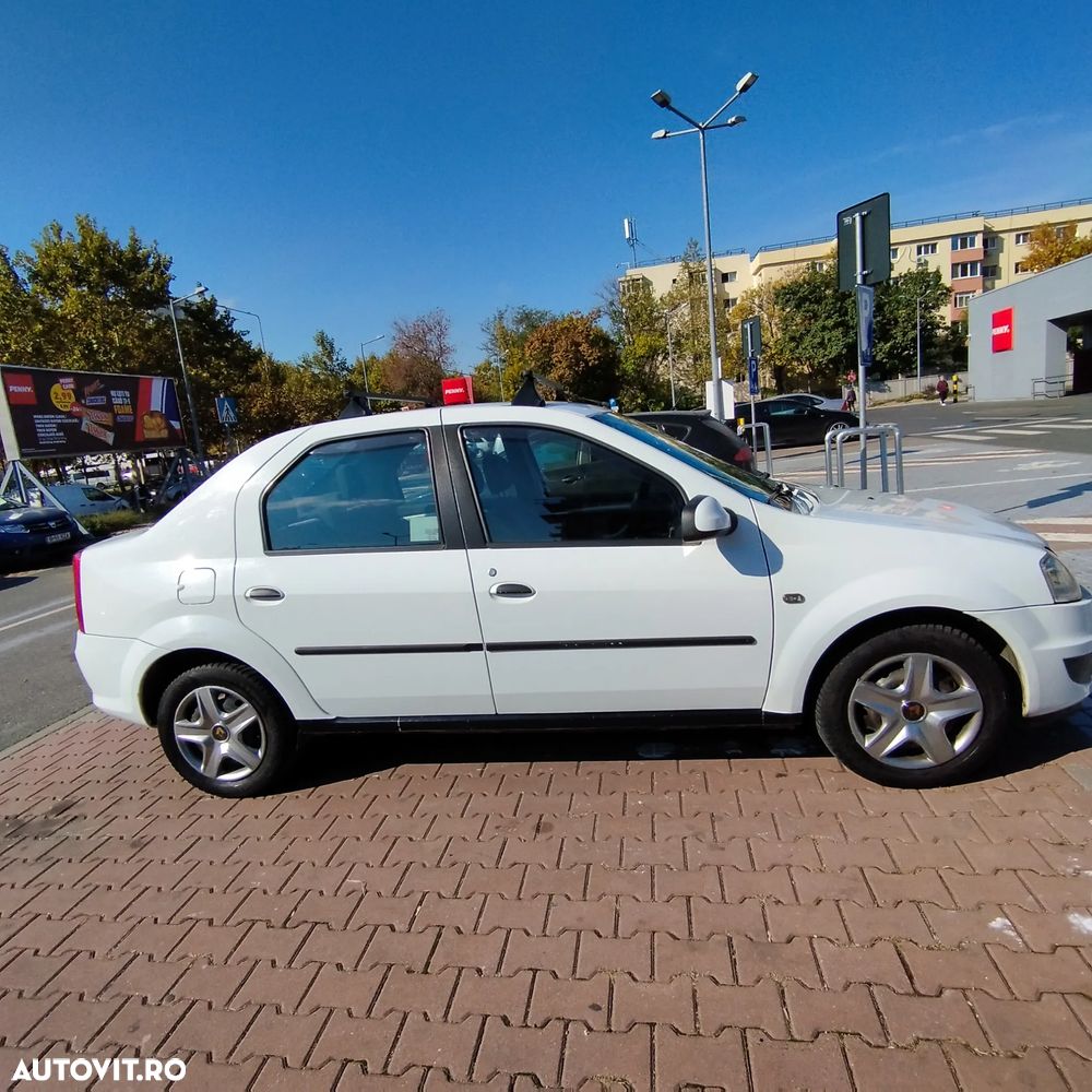 Dacia Logan 1.6 MPI GPL Laureate - 4