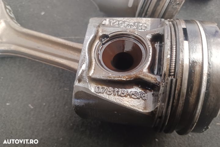 Piston motor 2.5 BGD 2.5 BGD Audi A4 B7 [2004 - 2008] Sedan 4-usi 2.5 - 6