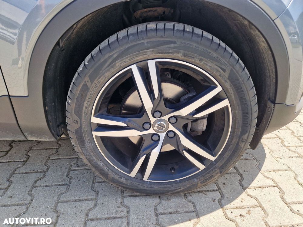 VOLVO XC40 2019 — imagine 6