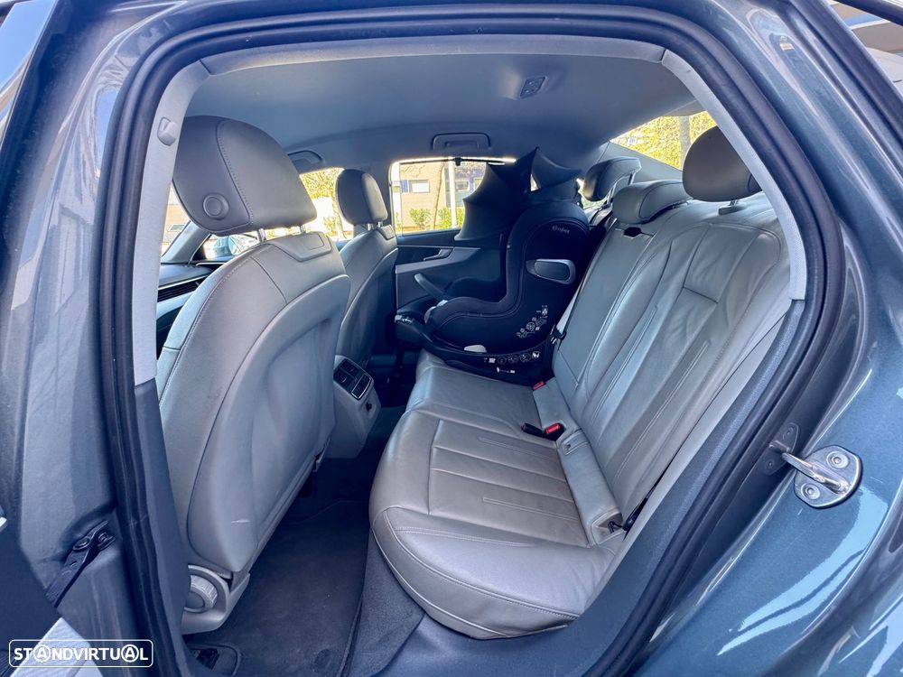 Audi A4 2.0 TDI multitronic Business Line S-line - 6