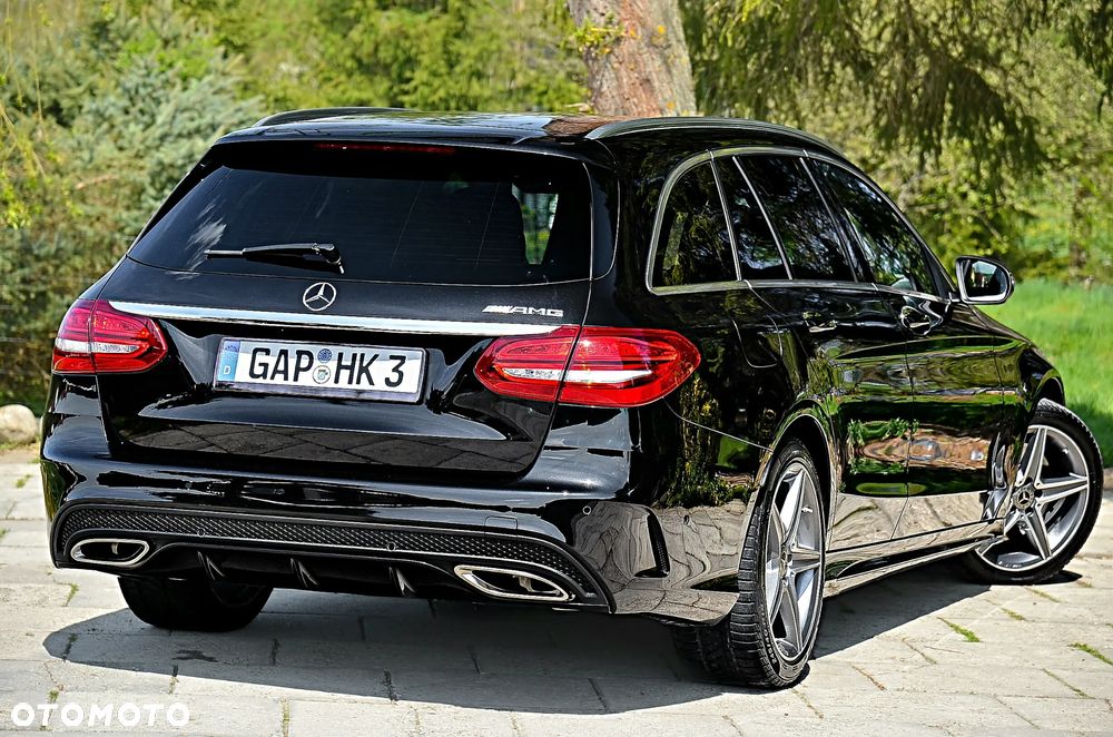 Mercedes-Benz Klasa C 250 7G-TRONIC AMG Line - 3