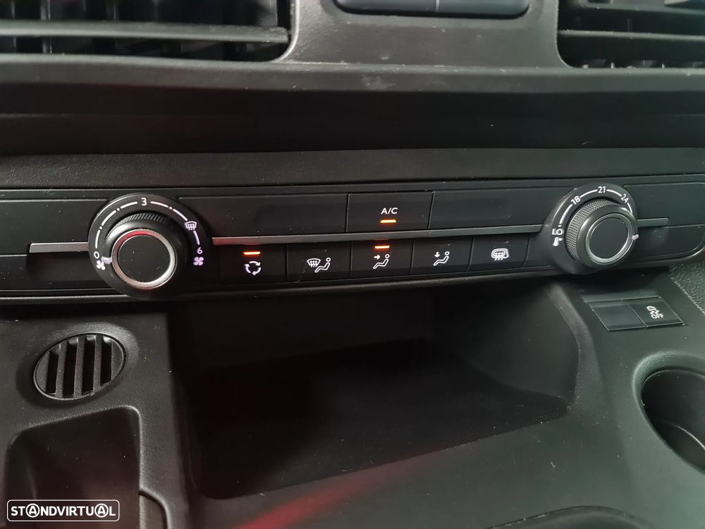 Peugeot Partner Premium 1.6 HDi 100CV * Gps/AC/ IVA incluído - 21