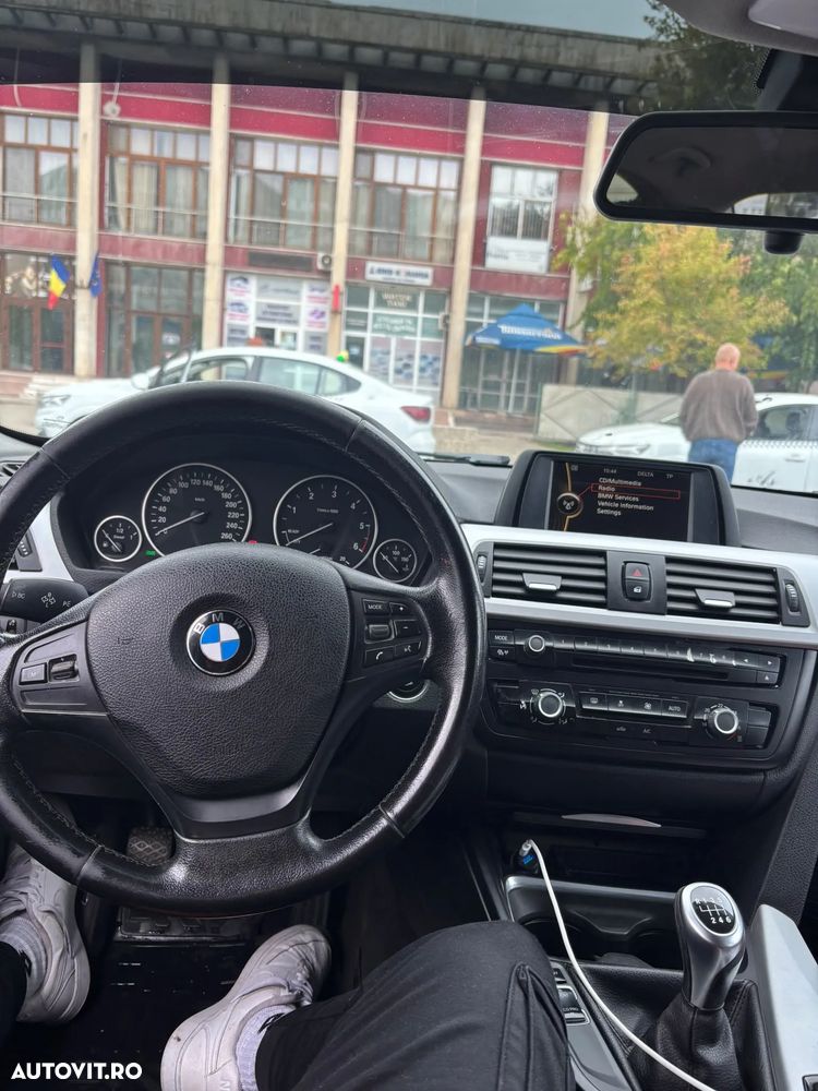 BMW Seria 3 - 2