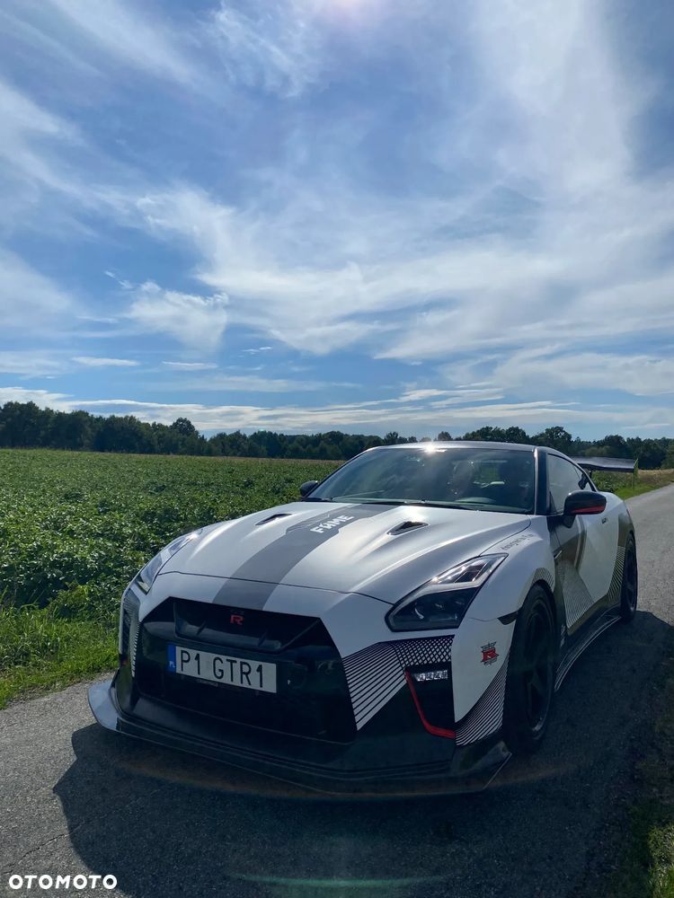 Nissan GT-R Track Edition - 8