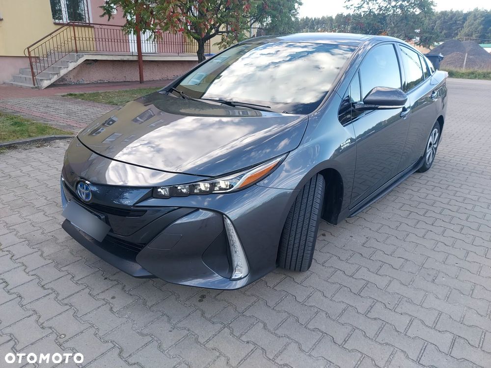 Toyota Prius Plug-in Hybrid Executive - 3
