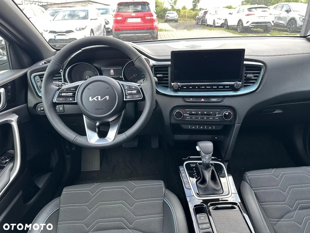 Kia XCeed 1.6 T-GDI Tribute DCT - 12