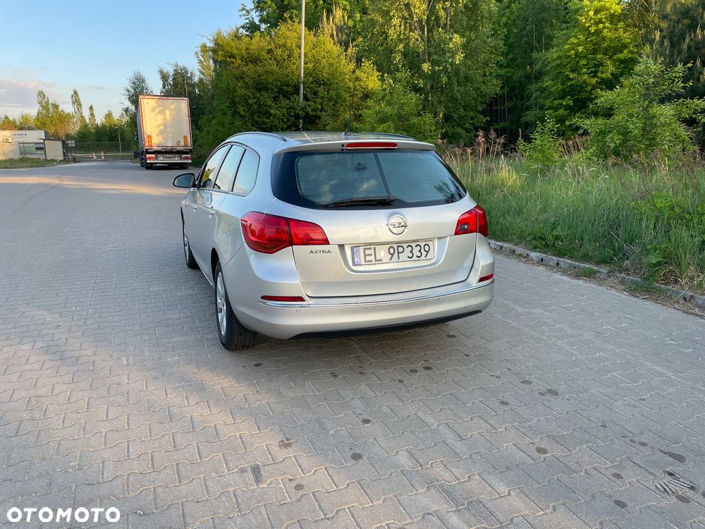 Opel Astra 1.4 T Enjoy - 5