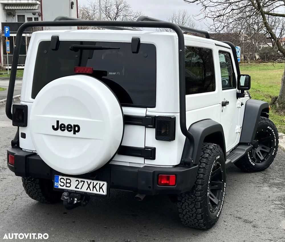Jeep Wrangler Hard-Top 2.8 CRD Automatik Rubicon - 4