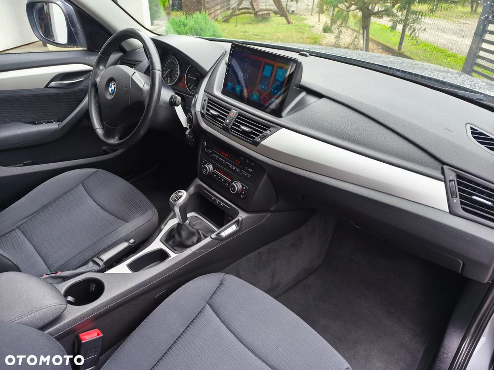 BMW X1 xDrive20d - 8