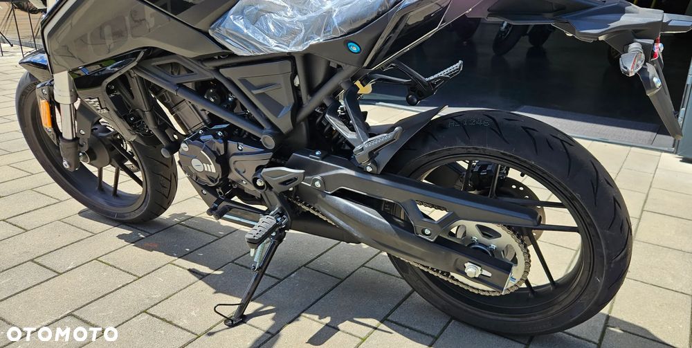 VOGE R125 - 23