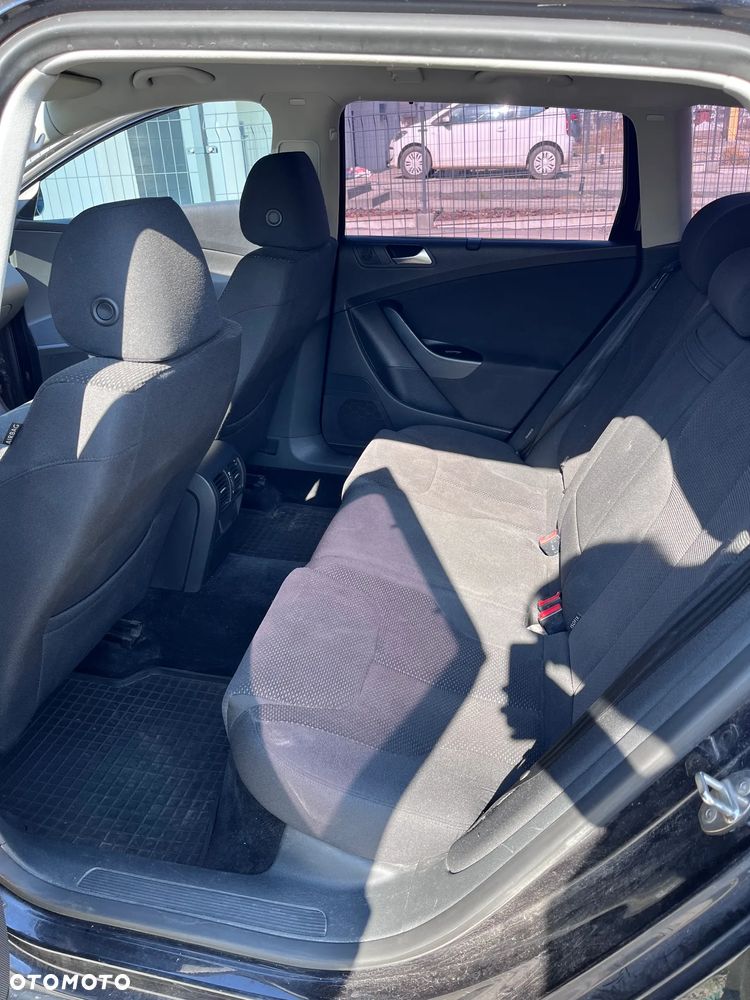 Volkswagen Passat 1.8 TSI Individual - 10