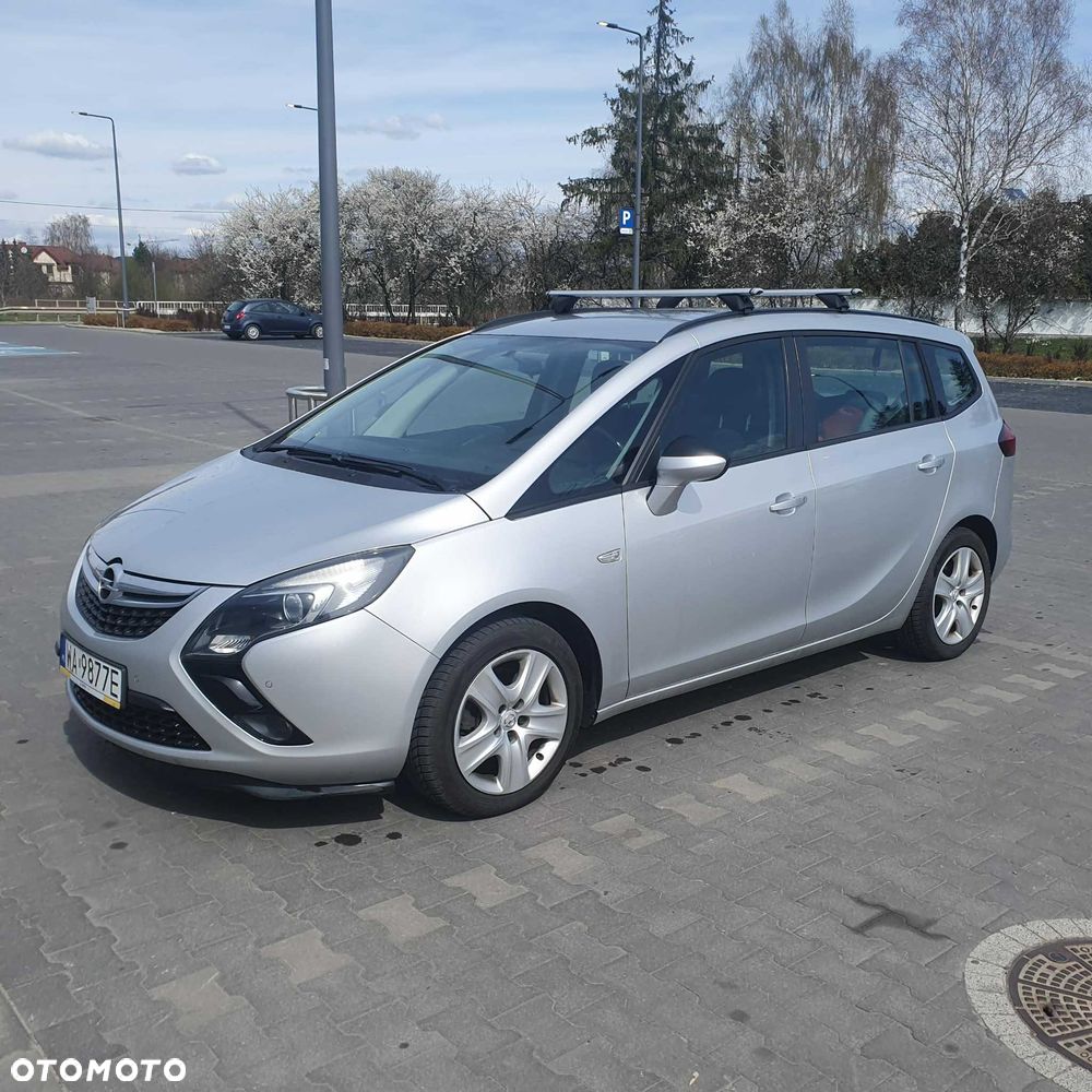 Opel Zafira - 1