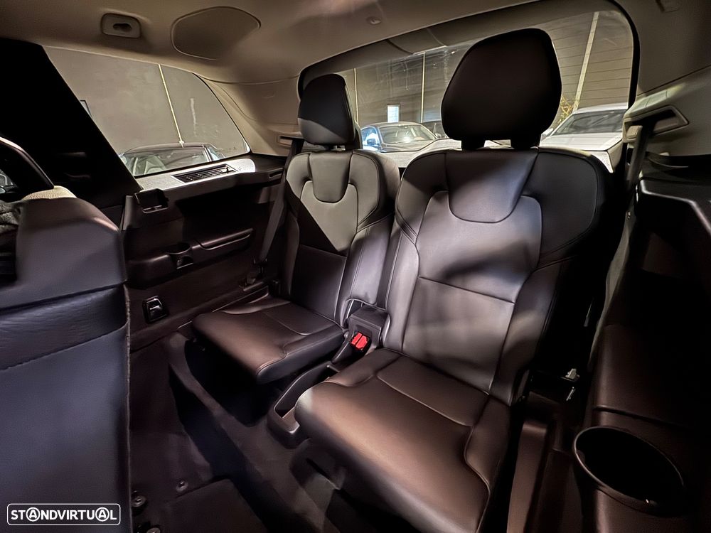 Volvo XC 90 2.0 D4 Momentum - 26