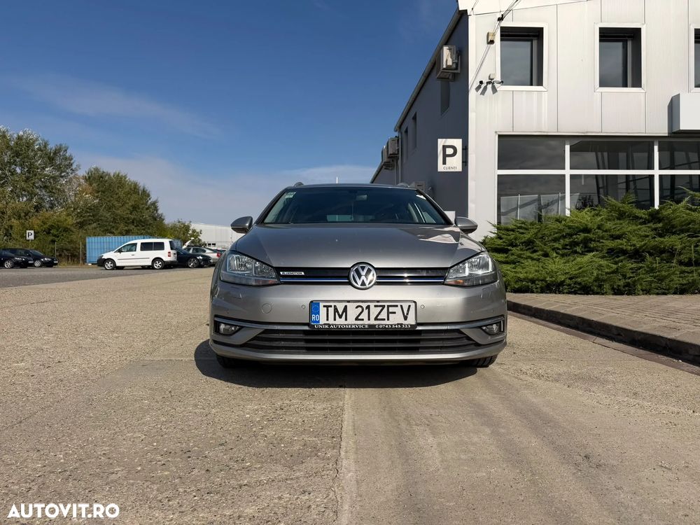 Volkswagen Golf - 3