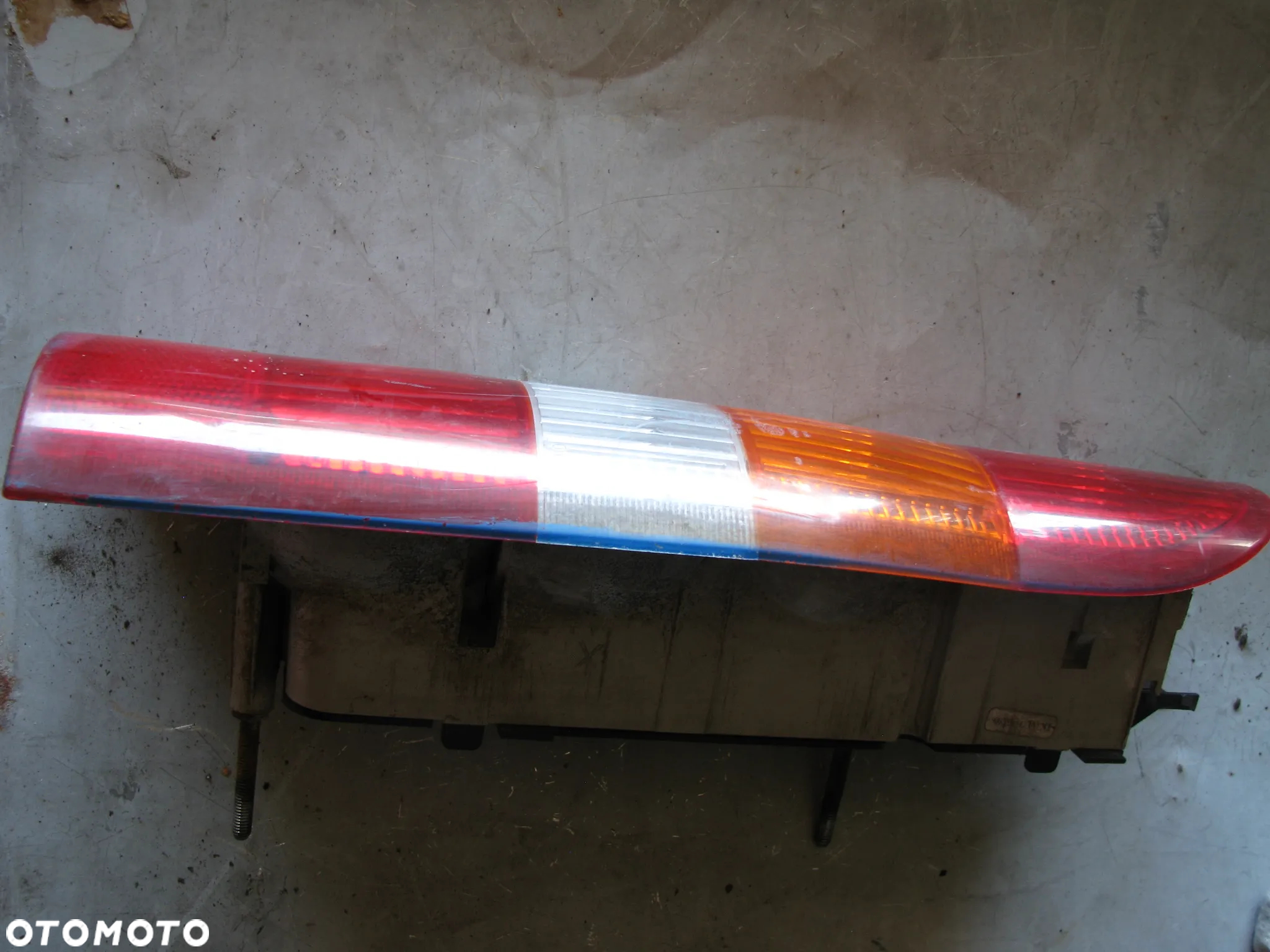 LAMPA LEWY TYŁ TYLNA FORD TRANSIT MK5 - 9