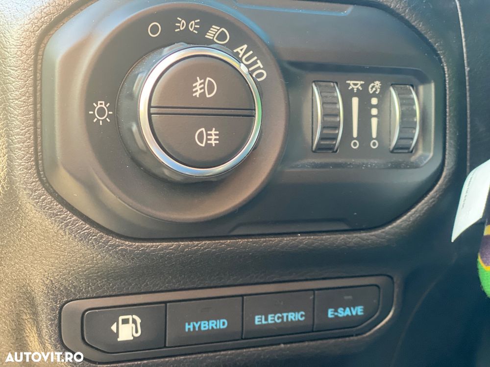 Jeep Wrangler 2.0 4xe AT8 PHEV Rubicon - 19