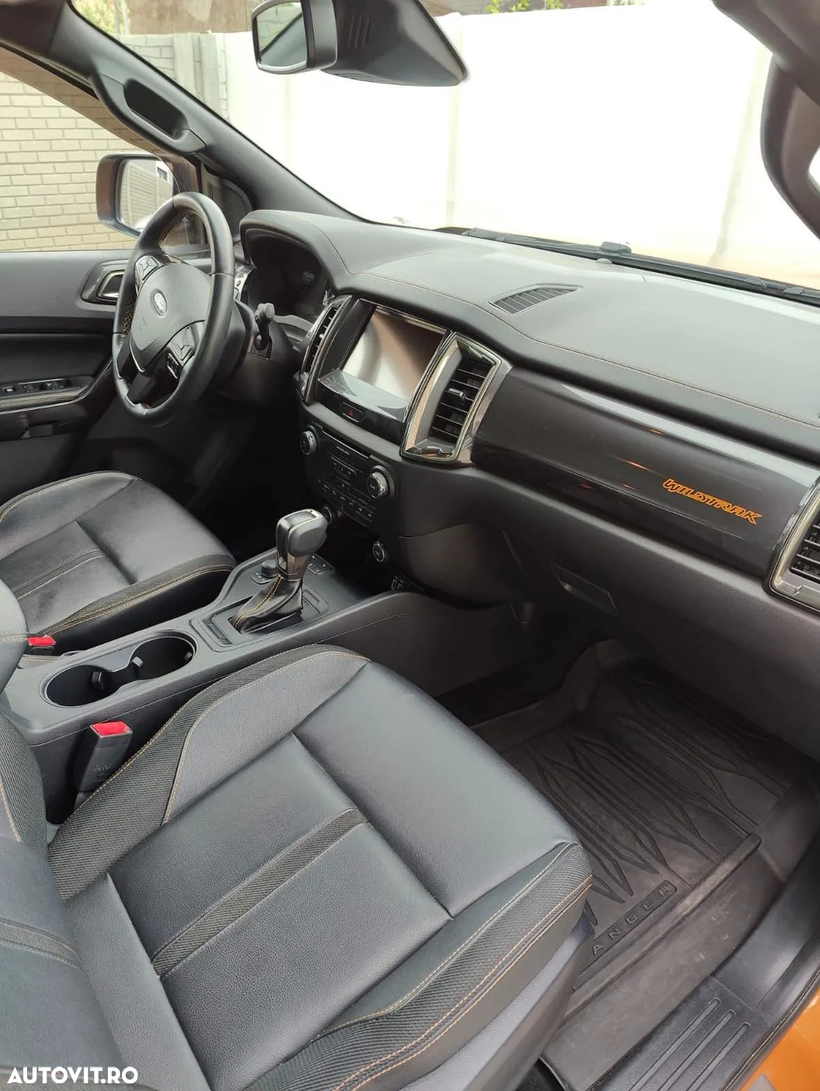 Ford Ranger Pick-Up 3.2 TDCi 4x4 Cabina Dubla WILDTRACK Aut. - 13
