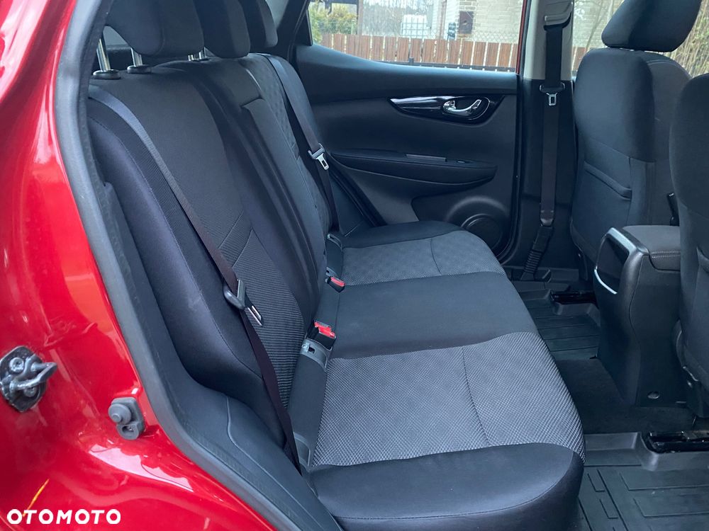 Nissan Qashqai 1.2 DIG-T N-Vision EU6 - 29