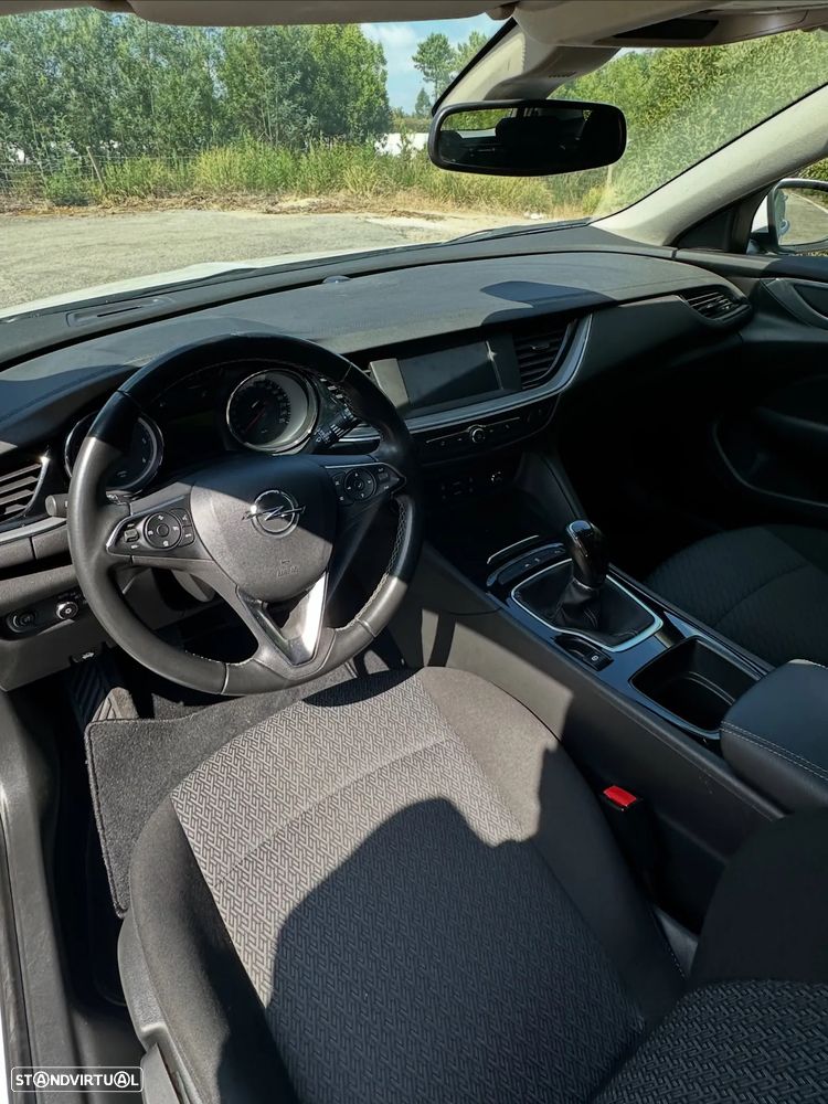 Opel Insignia Sports Tourer - 14