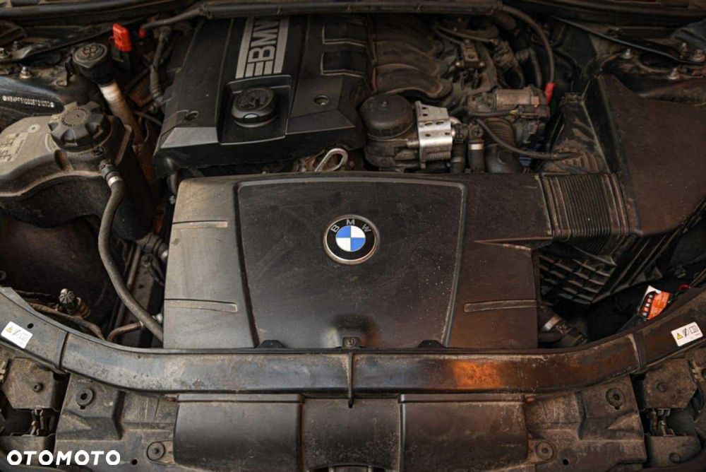 BMW Seria 3 - 10
