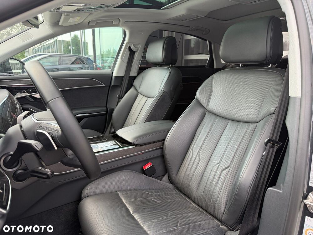 Audi A8 - 24