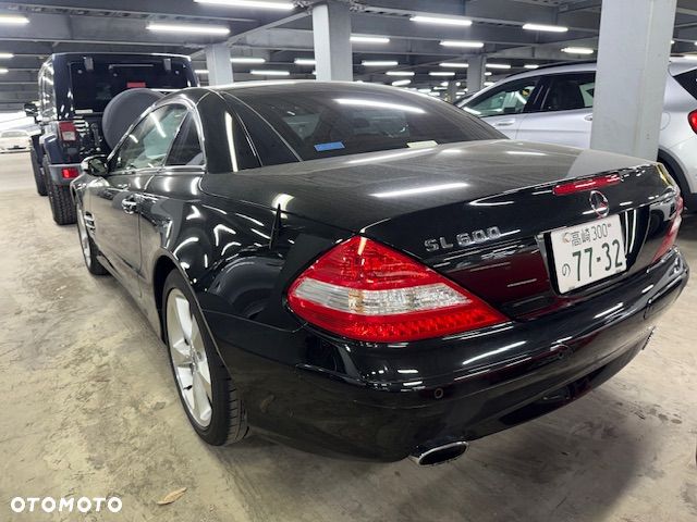 Mercedes-Benz SL - 23