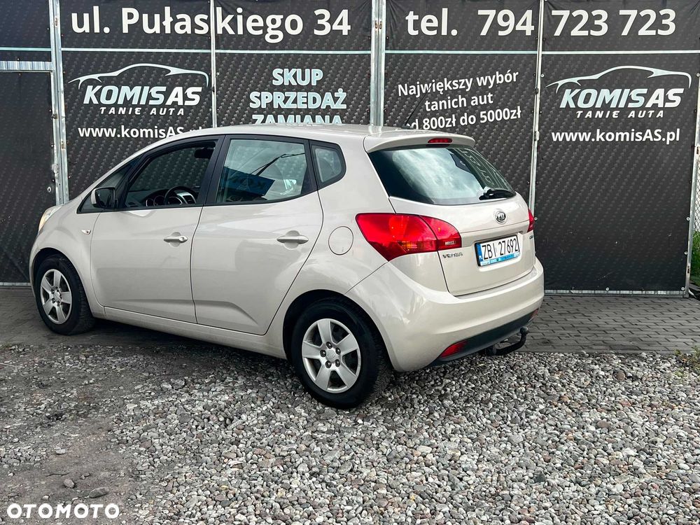 Kia Venga - 5