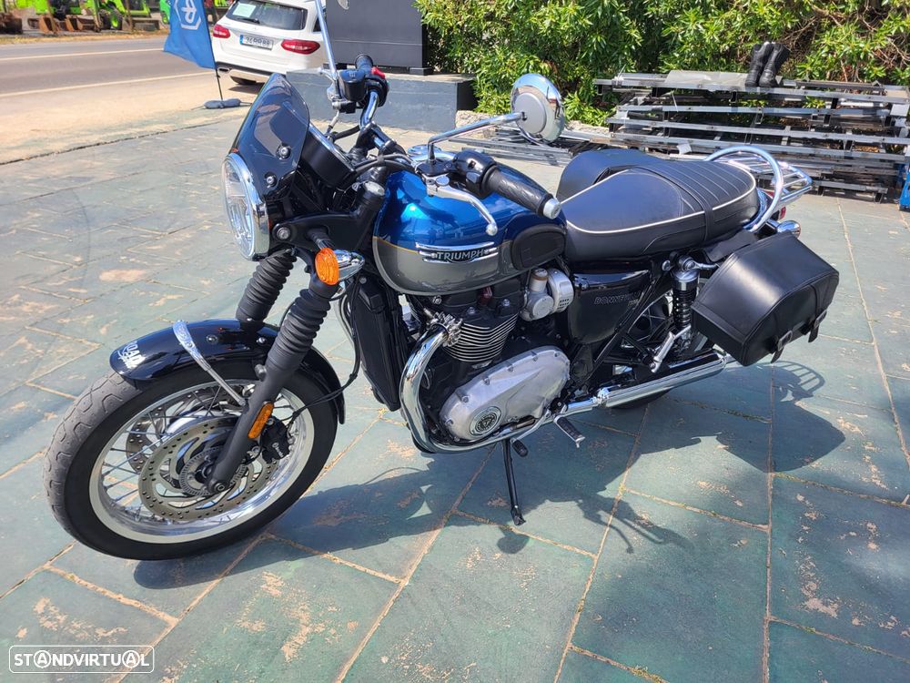 Triumph Bonneville T120 - 5