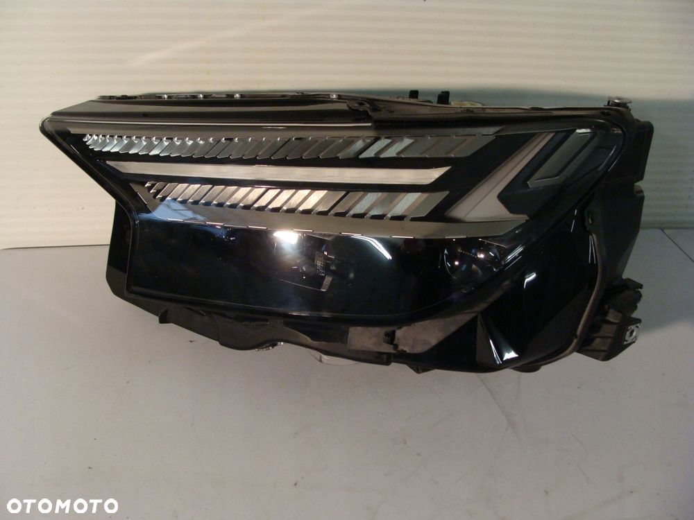 lampa lewa przód matrix audi q4 e-tron 89a941035f !! - 1