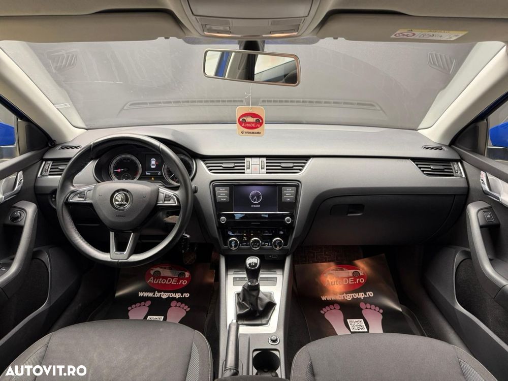 Skoda Octavia - 8
