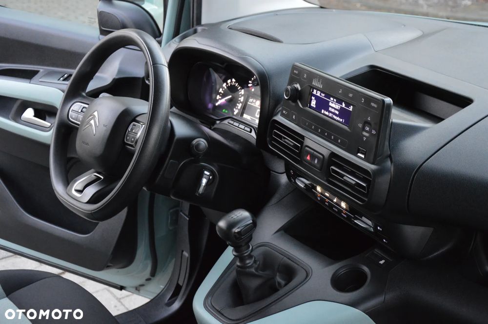 Citroën Berlingo Multispace PureTech 110 SHINE - 14