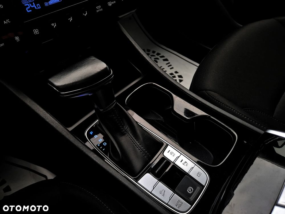 Hyundai Tucson 1.6 CRDi Comfort 2WD DCT - 38