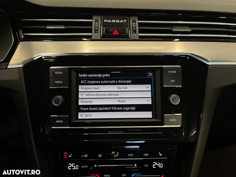 Volkswagen Passat 2.0 TDI DSG Highline - 16