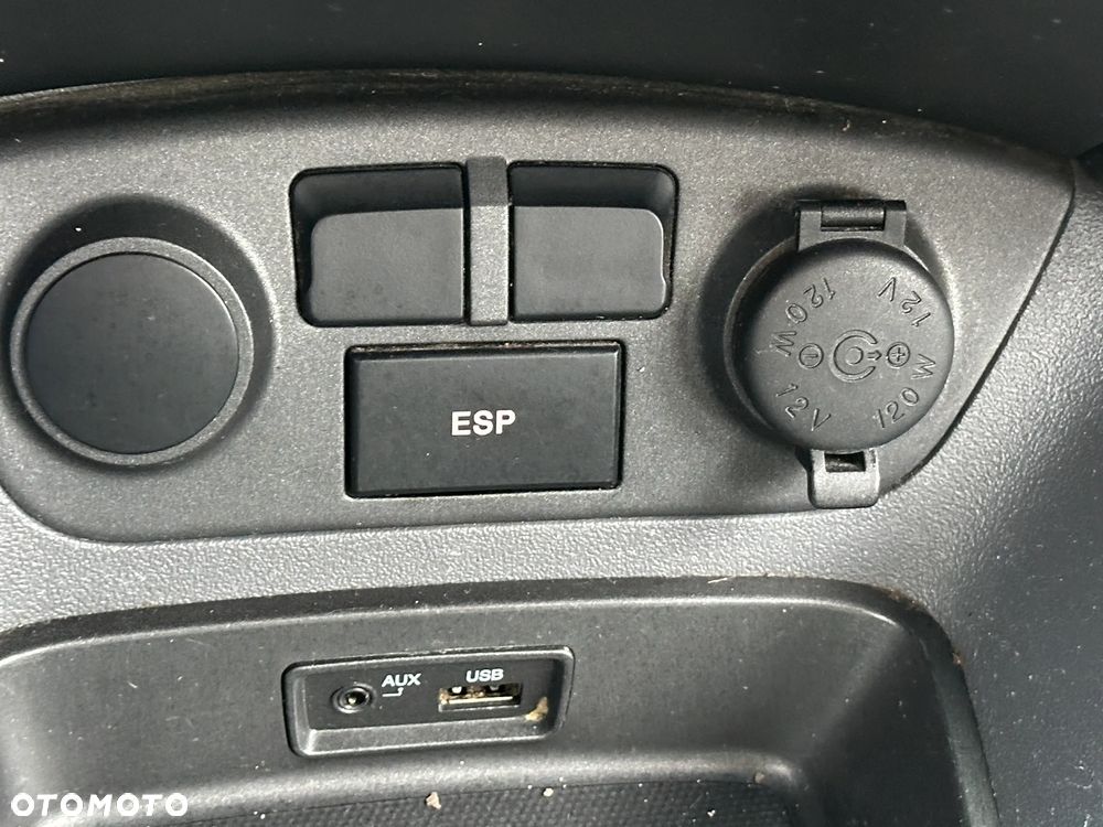 Kia Rio 1.4 Spirit - 28