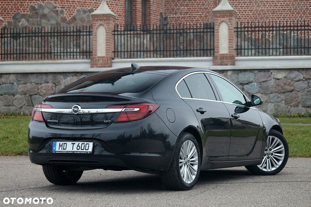 Opel Insignia - 22