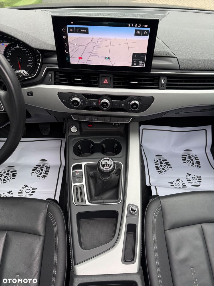 Audi A4 Avant 30 TDI advanced - 32