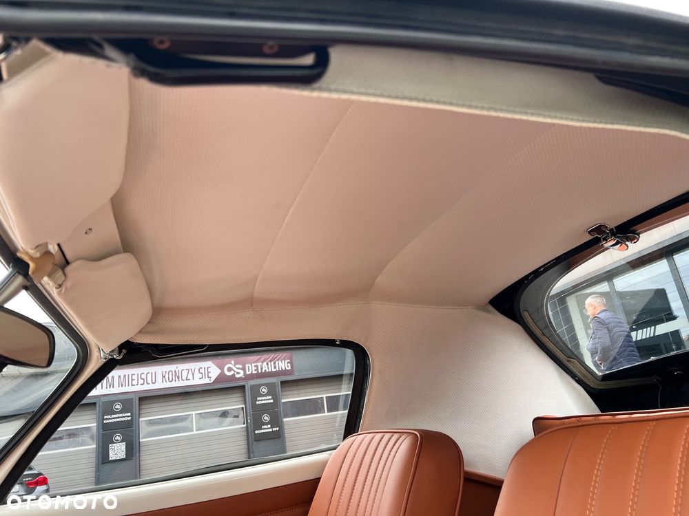 Volkswagen Karmann Ghia - 19