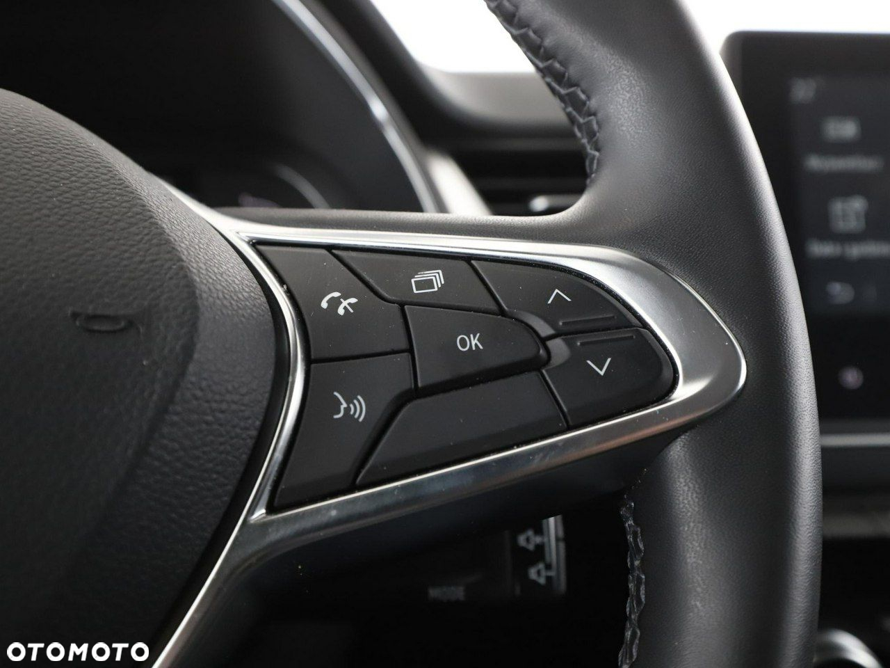 Renault Captur 1.6 E-TECH Full Hybrid 145 Intens - 31