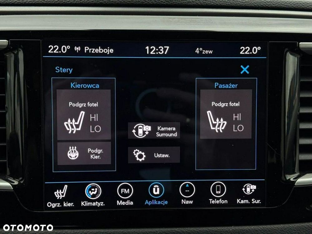 Chrysler Pacifica - 27