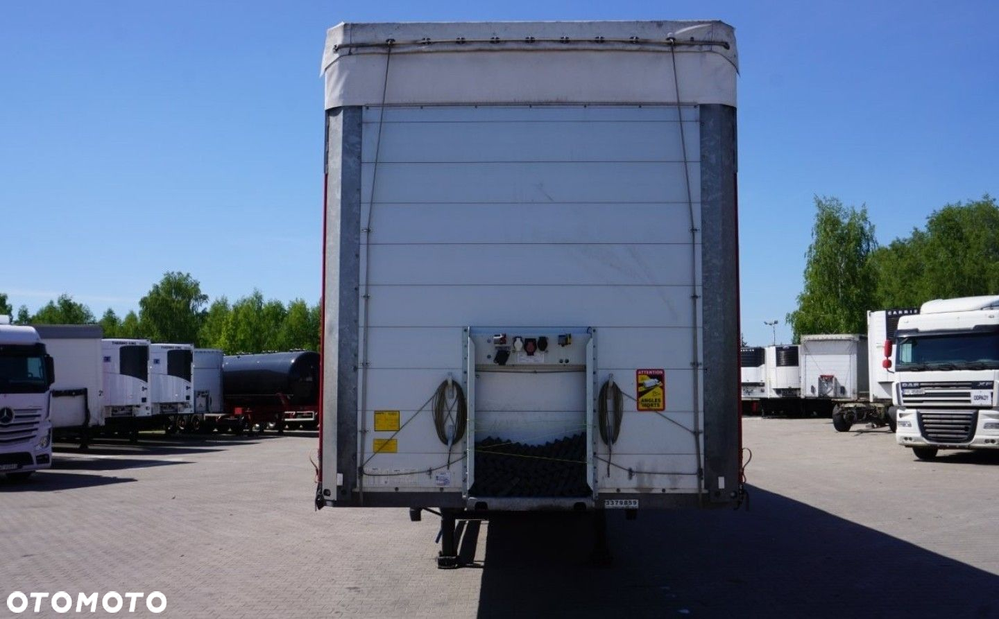 Schmitz Cargobull SCS, podnoszona oś - 7