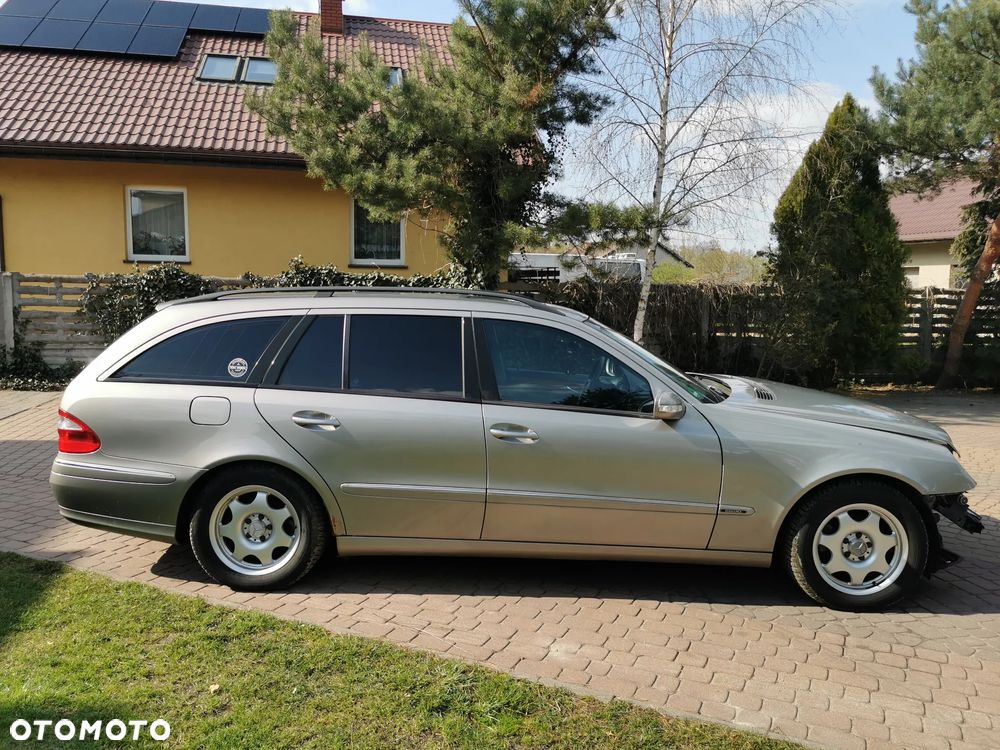 Mercedes-Benz Klasa E - 15