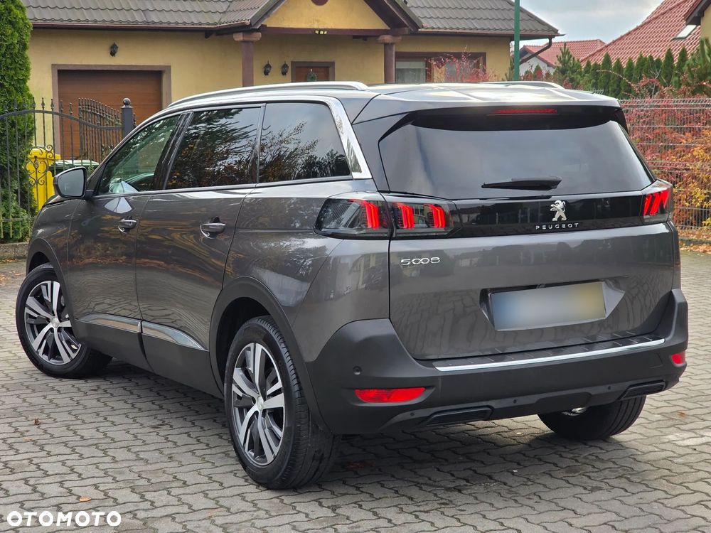 Peugeot 5008 1.5 BlueHDI Allure S&S EAT8 - 17