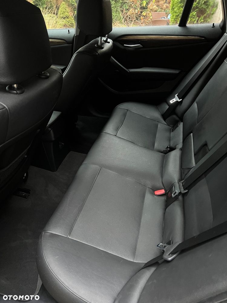 BMW X1 xDrive28i xLine - 13