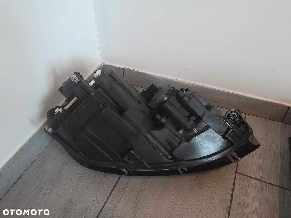 LAMPA PRZEDNIA LEWA PRZÓD GOLF VII 5g1941005d 5G1 VW GOLF VII LIFT ZWYKŁA H7 LED 17-  IGŁA - 5