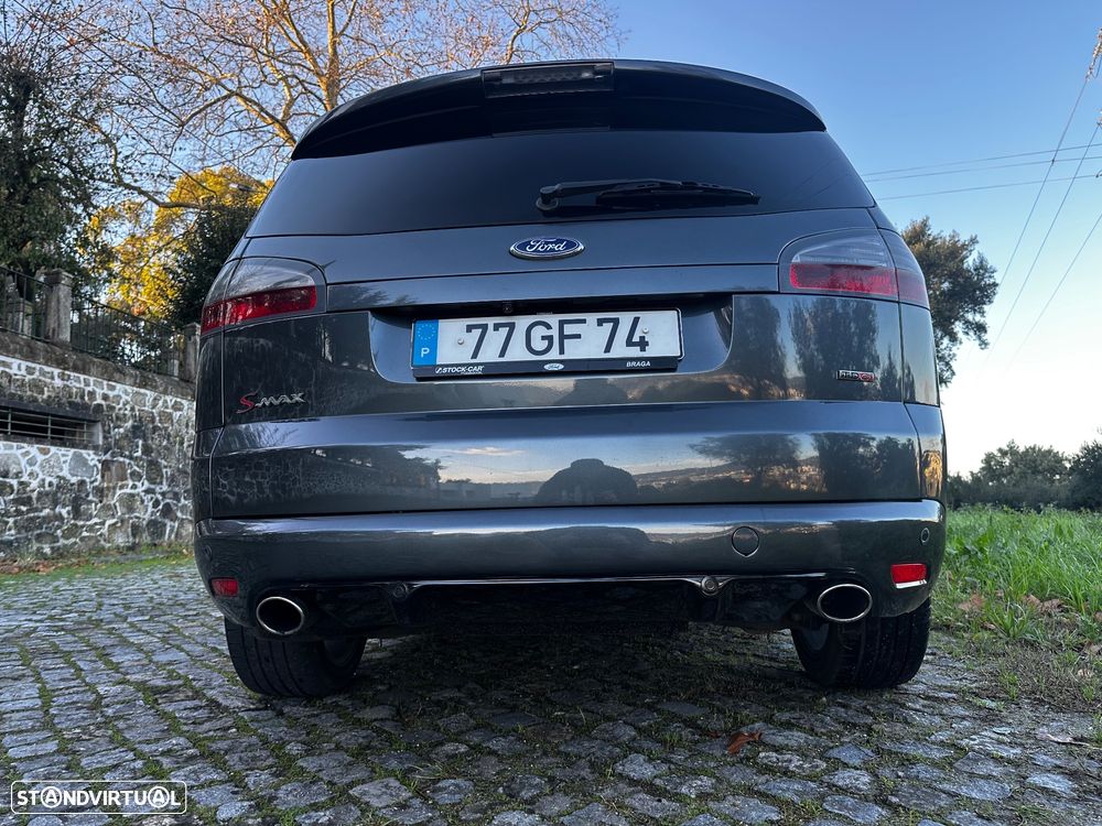 Ford S-Max 2.0 TDCi Titanium 7L - 16