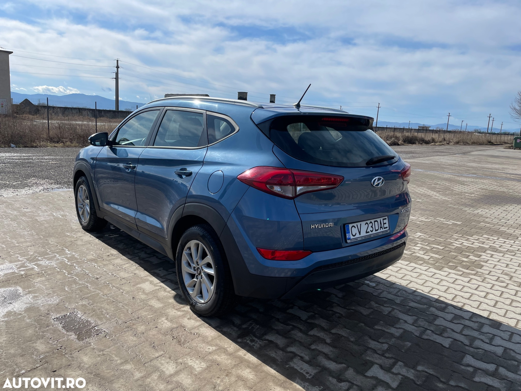 Hyundai Tucson - 4