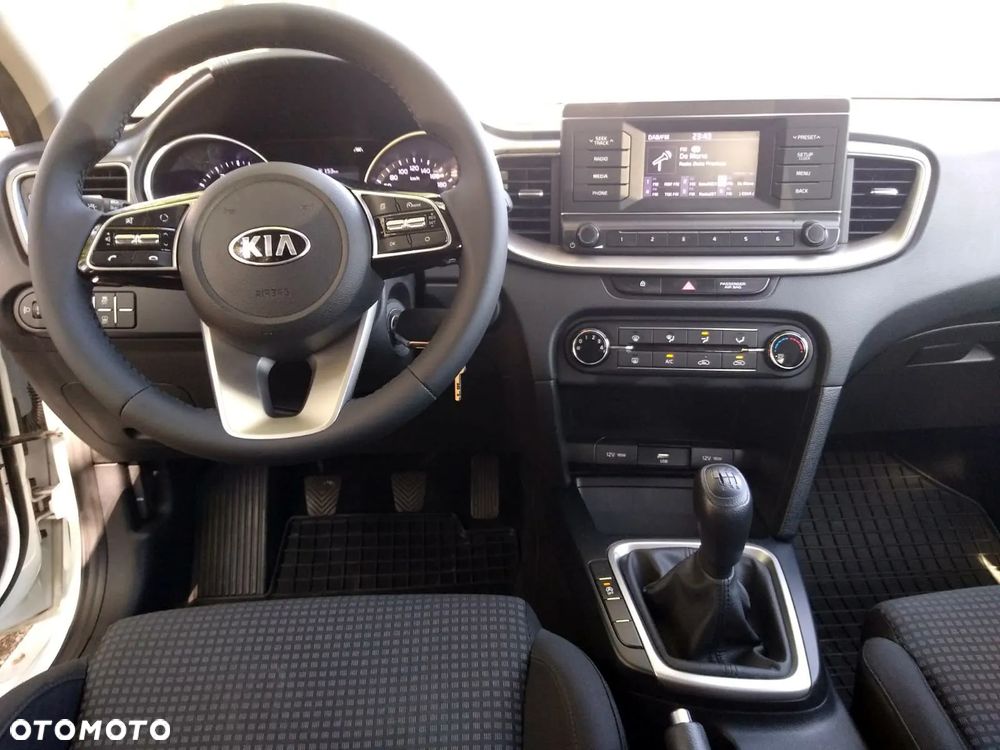 Kia Ceed 1.0 T-GDI S - 10