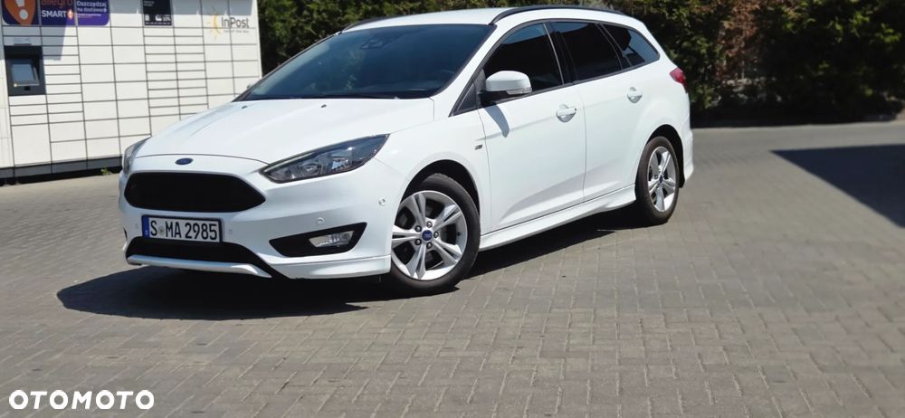 Ford Focus 1.5 EcoBoost STart-Stopp-System ST-LINE - 4