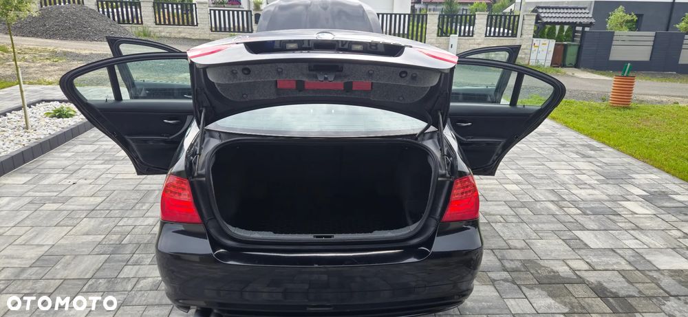 BMW Seria 3 330d DPF - 13